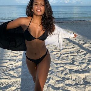 *SOLD*Black triangle bathing suit top